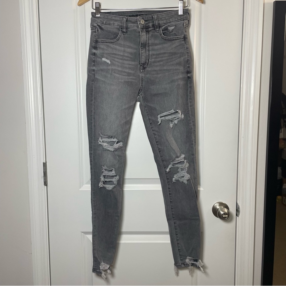 American Eagle Grey Distressed Skinny Jeans High Rise Stretch Raw Hem Women